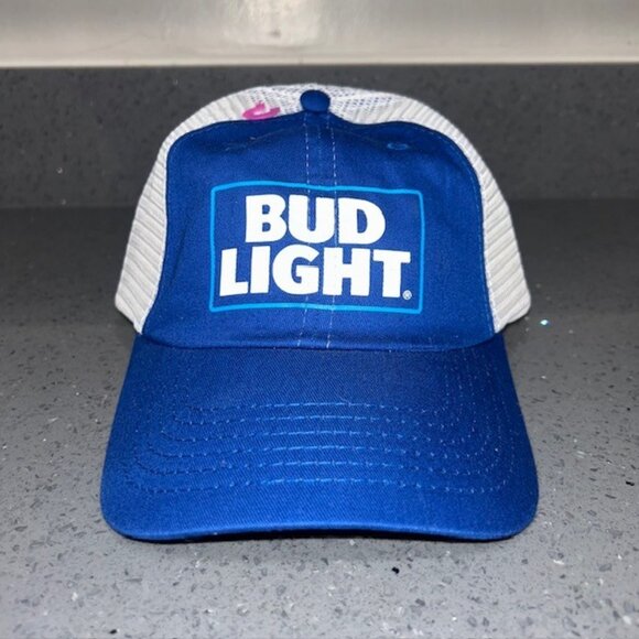 BUD LIGHT Logo Trucker Hat Officially Licensed Mesh Beer  Adjustable NWOT Cap - Picture 1 of 5